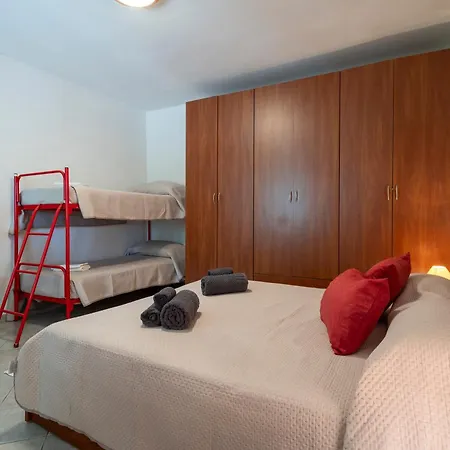 La Semesterbostad Osilo