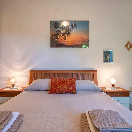 La Holiday home *